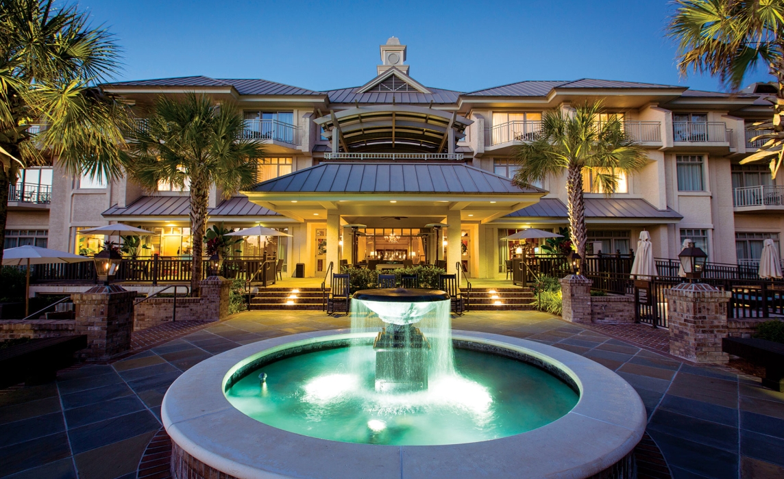 Exterior of the Inn & Club